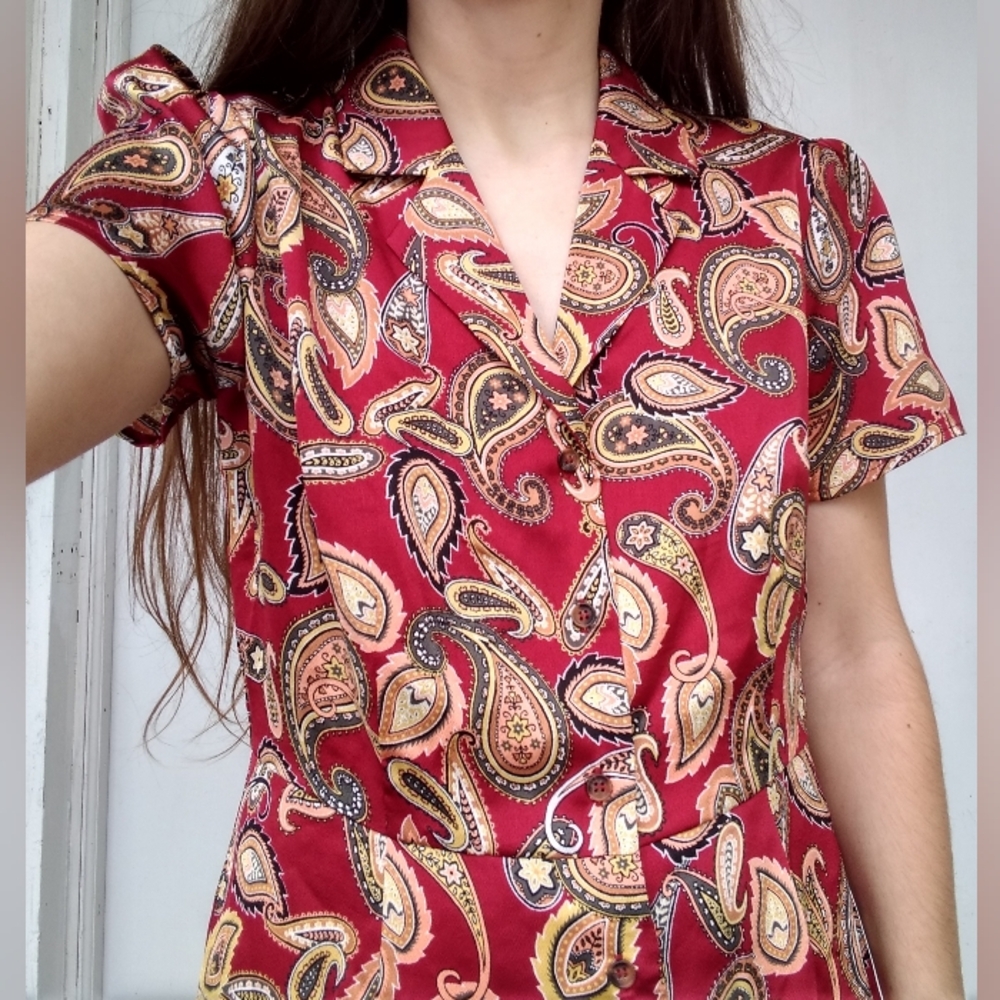 Boho Dress Sugarlips 💋 Sugar Lips From Dillards Red Paisley Print Red Gold